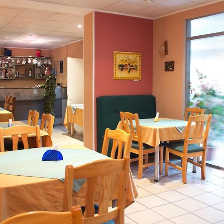 טאלין Lillekuela Hotel מראה חיצוני תמונה