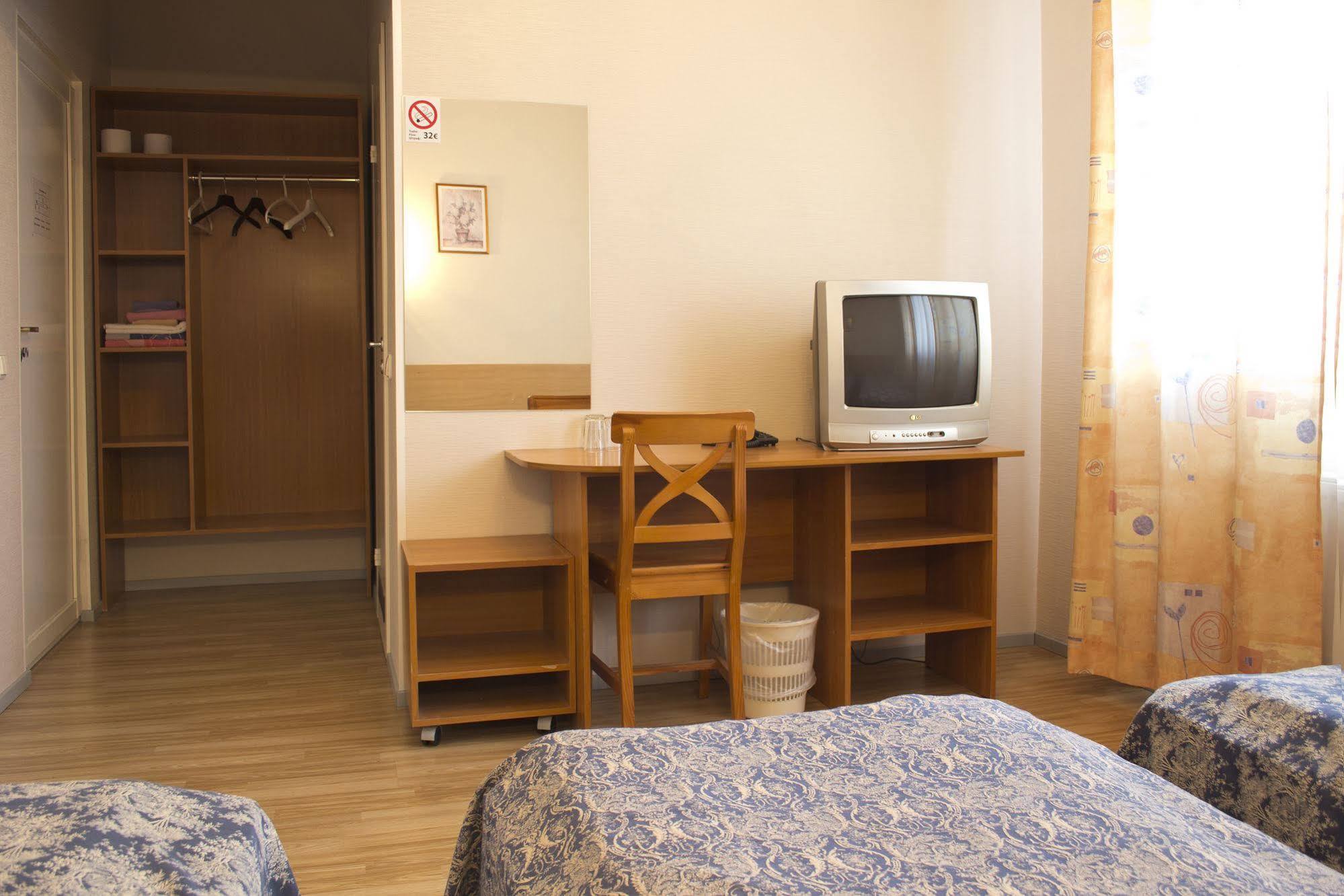 טאלין Lillekuela Hotel מראה חיצוני תמונה