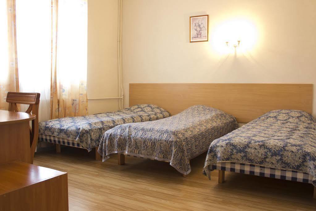 טאלין Lillekuela Hotel מראה חיצוני תמונה