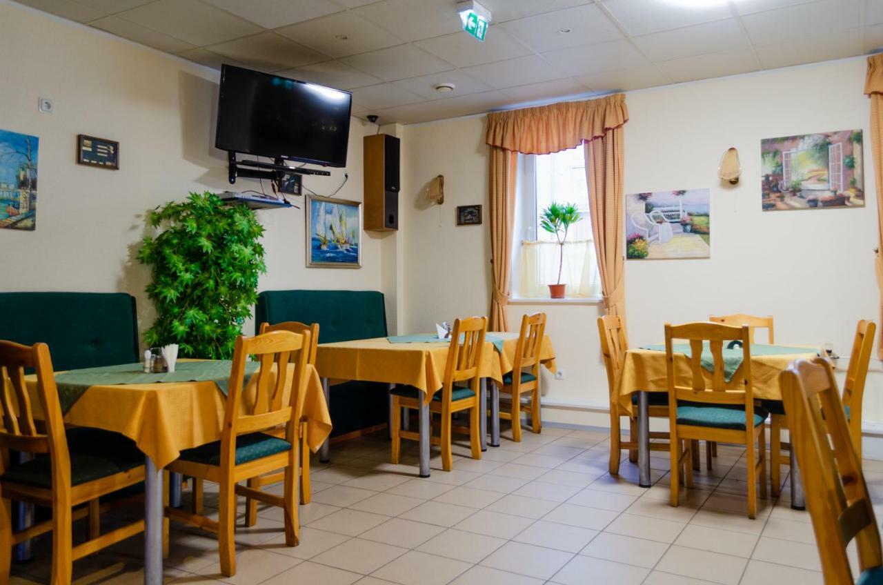 טאלין Lillekuela Hotel מראה חיצוני תמונה